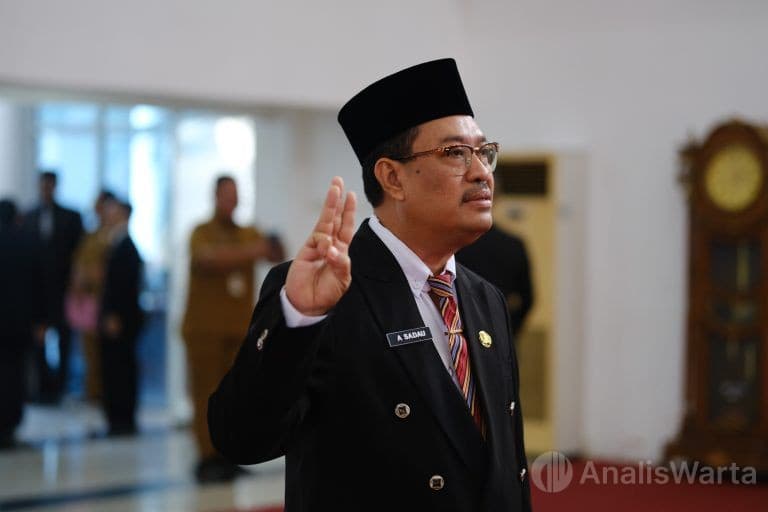 Ambrosius Sadau Resmi Dilantik sebagai Sekda Kapuas Hulu