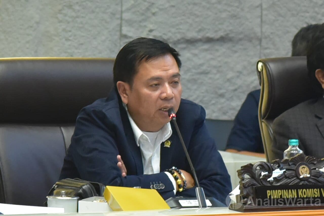 Lasarus Kritik Menteri Desa, Tunjangan Macet Gara-gara Sistem