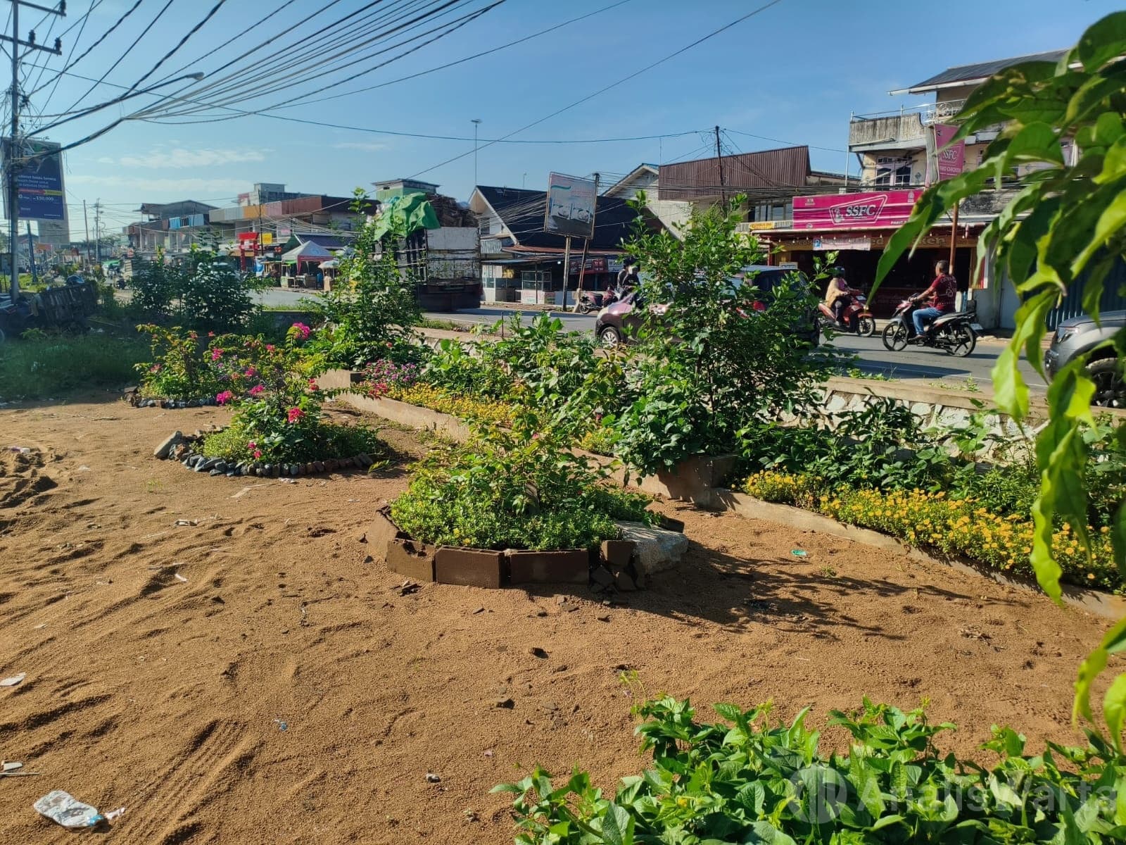 Bupati SujiwoTata Pasar Melati, Eks Kios PKL akan Disulap Jadi Ruang Publik Asri