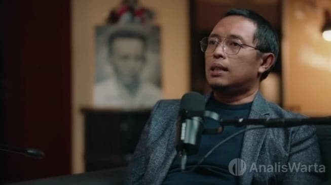 Sindiran Berbalas Hasan Nasbi dan Denny Siregar: Duel Tema Penjilat di X