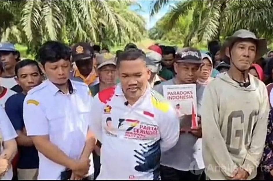 Warga Menangis Panggil Nama Presiden Prabowo,  Sebut PT Agrolestari Mandiri Ingkar Janji Plasma