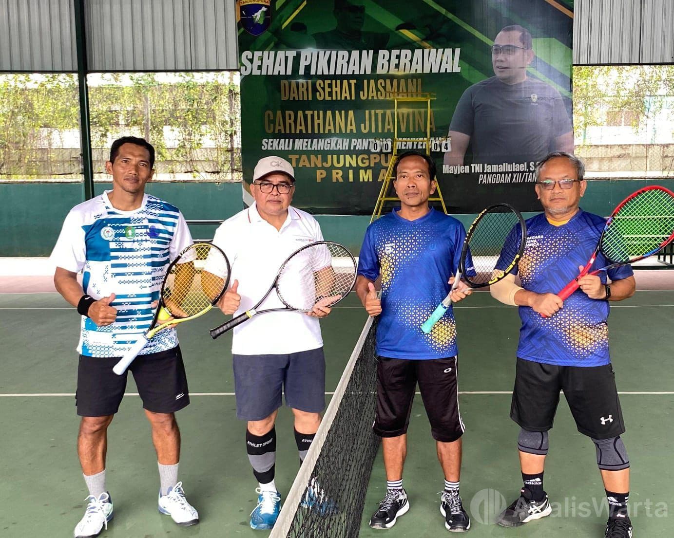 Tim Tenis Pemkot Ganda Putra Eksekutif Siap Rebut Juara Open Turnamen Tenis se-Kalbar