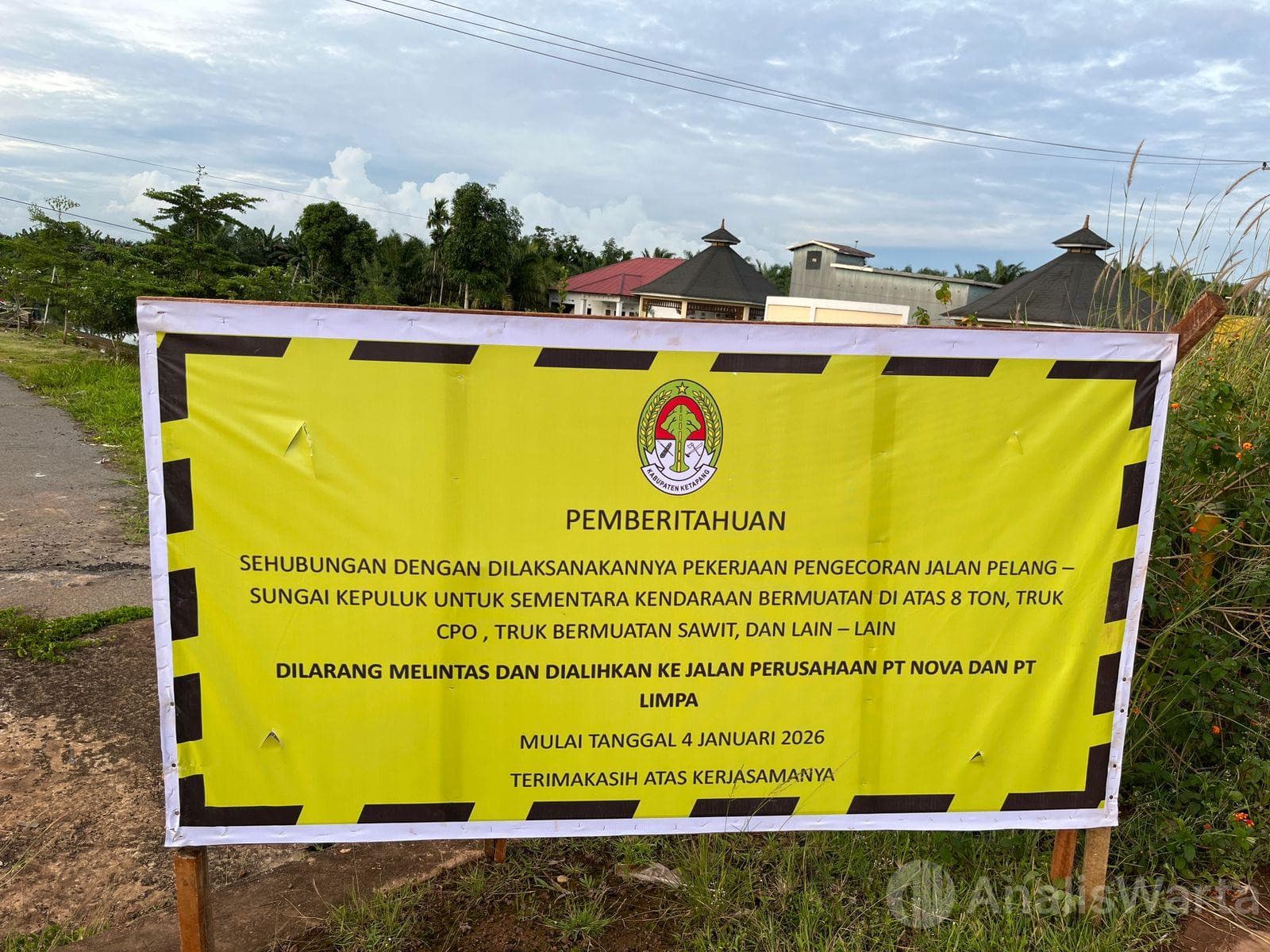 Jalan Pelang–Sungai Kepuluk Ditutup Sementara, Kendaraan Berat Dilarang Melintas