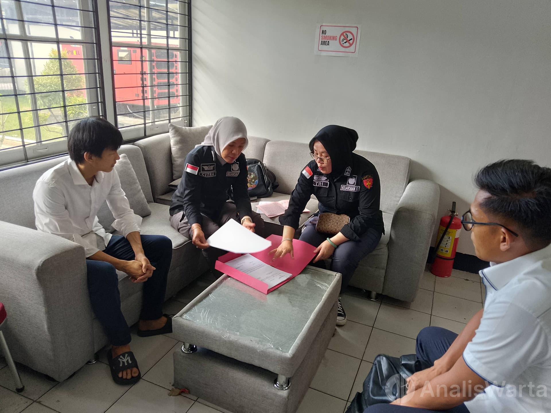 Rugikan Negara Rp40 Miliar ,Kejati Kalbar Kembali Limpahkan Tersangka Korupsi Pengadaan Tanah