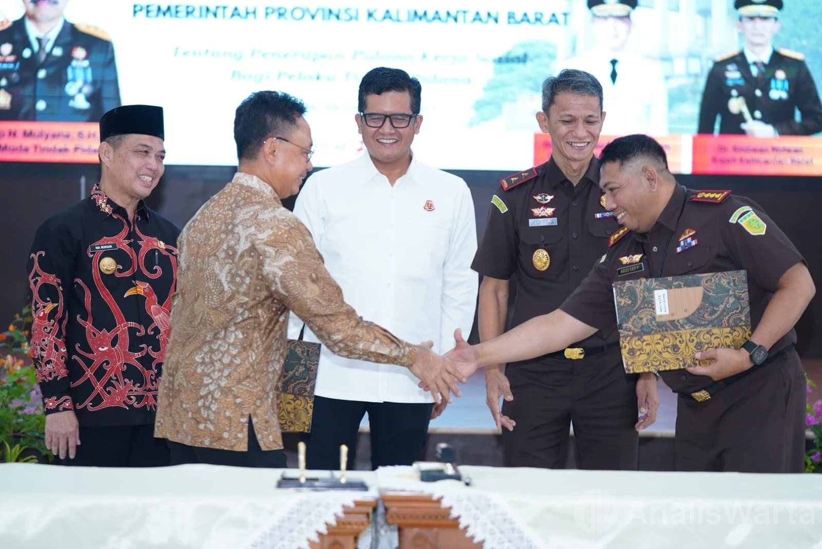 Pontianak Terapkan Pidana Kerja Sosial bagi Pelaku Tindak Pidana Ringan